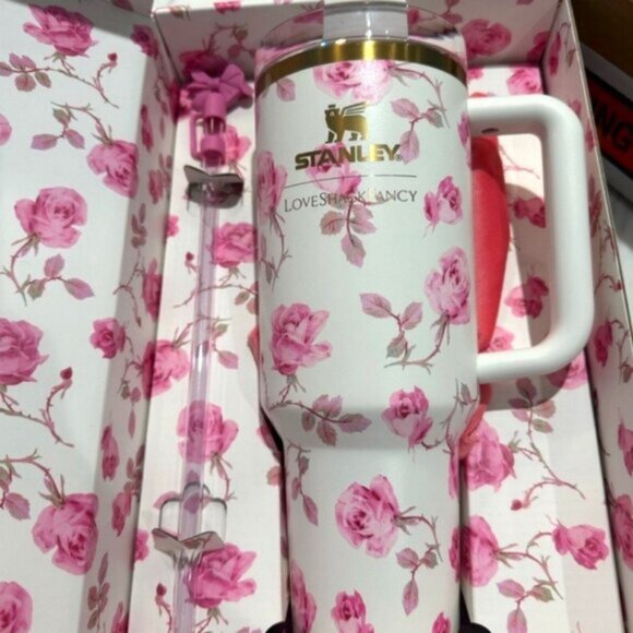 Pink Limited Edition Stanley 40oz H2.0 Tumbler - Picture 1 of 4